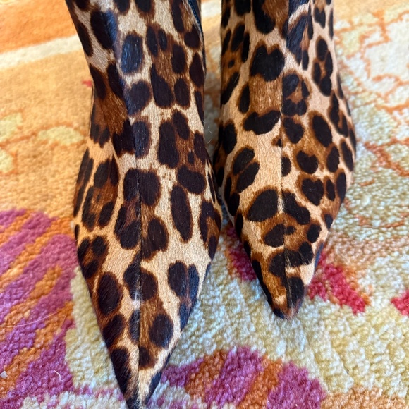 Gianni Bini Georgina leopard print calf hair kitten heel botties sz 6 - Picture 3 of 4